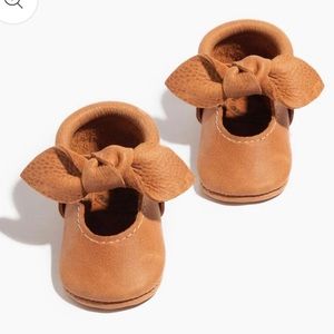 Freshly Picked Zion Knotted Baby Shoe